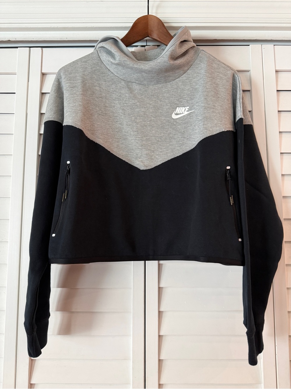 Nike Sportswear Tech Fleece Pullover Hoodie - Size M - Picture 2 of 8